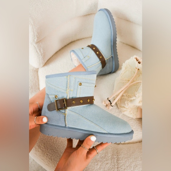 Cape Robbin Shoes - JINSOLE - BLUE - BOOTIES by CAPE ROBBIN Size 7.5 New never worn